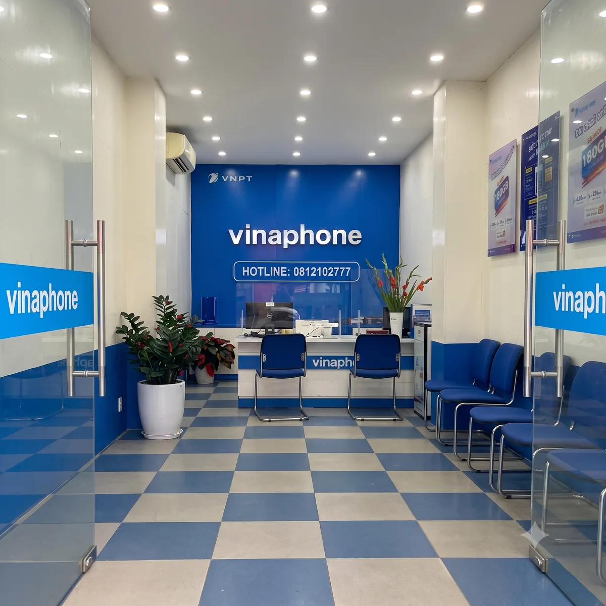 Nhà Nhiều Tầng Nên Lắp WiFi Gì Sóng Mạnh